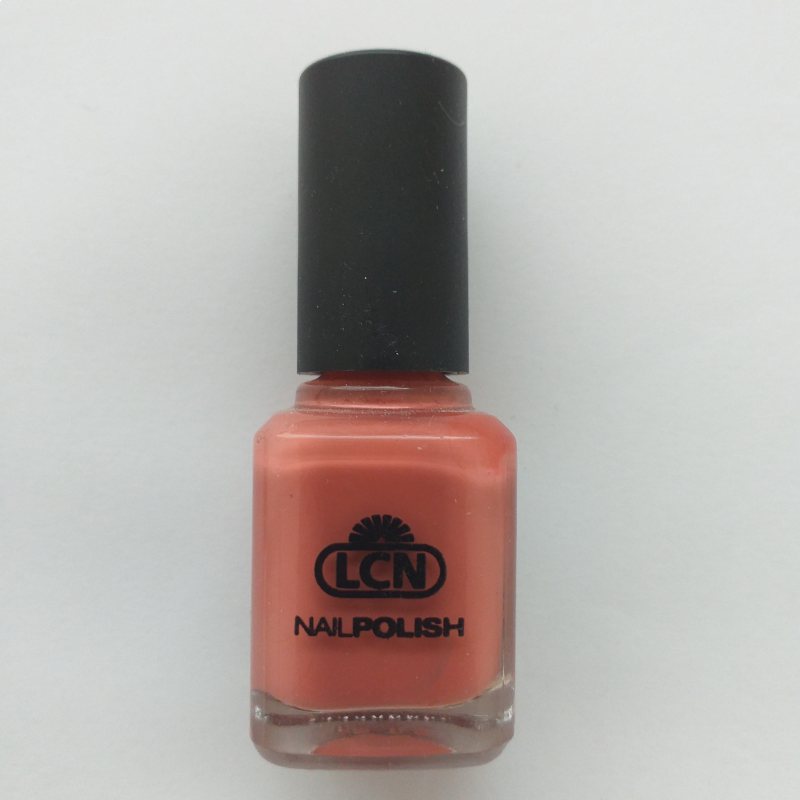 Smalto colore LCN 8 ml selene.