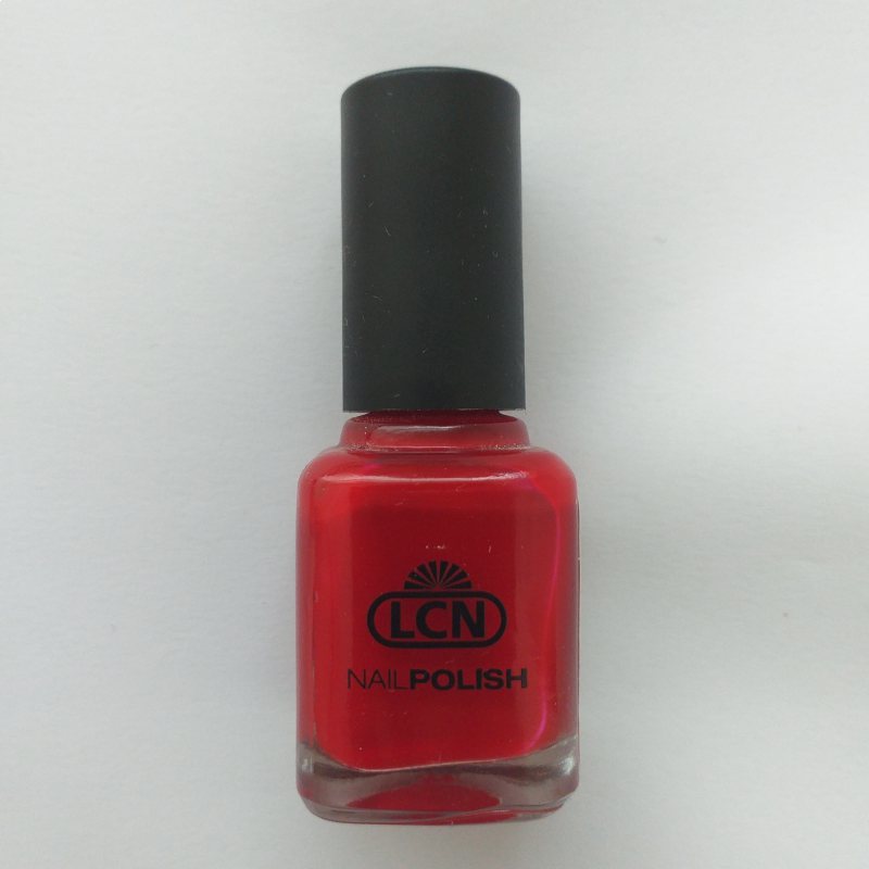 Smalto colore LCN 8 ml cosmo girl.